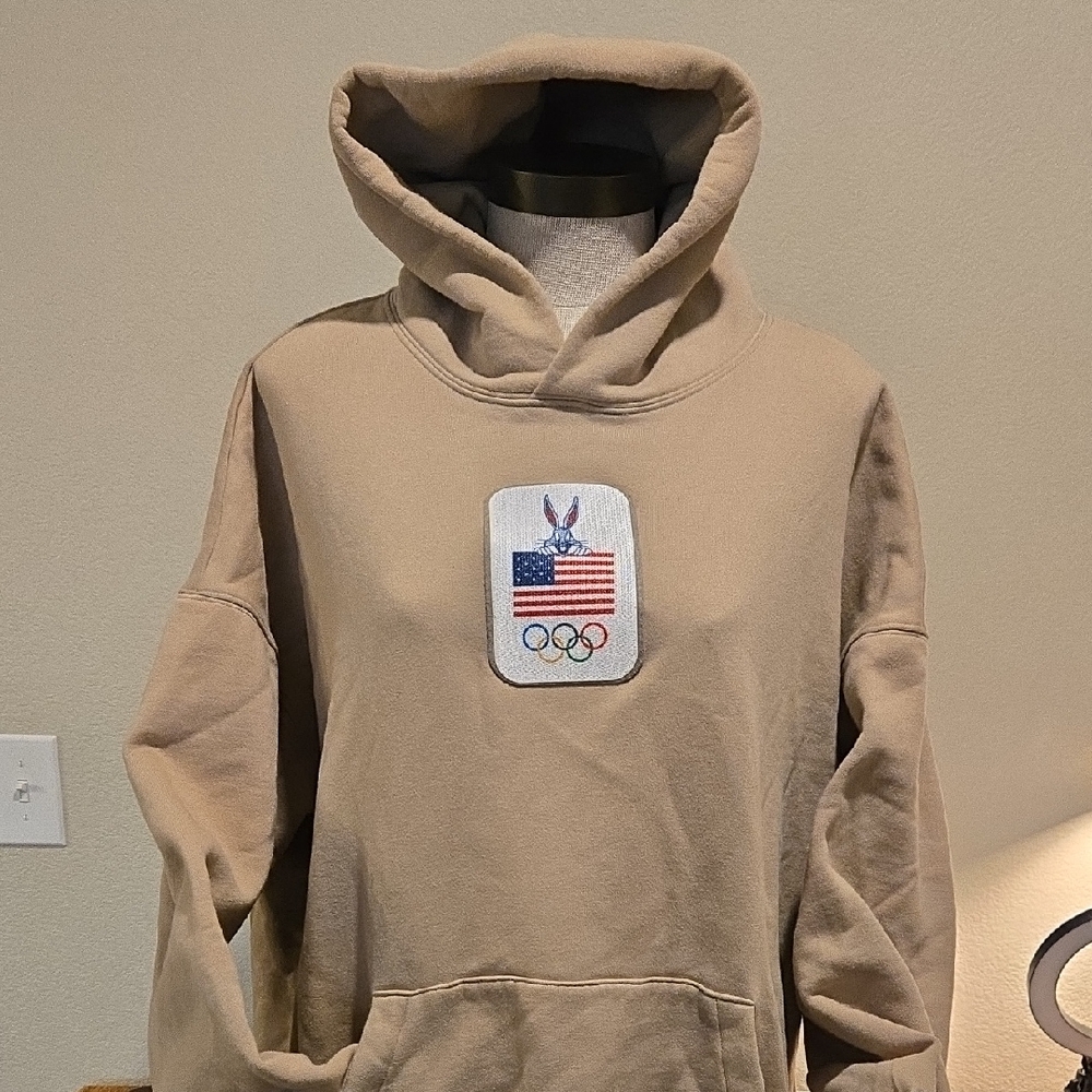 Looney Tunes X TEAM USA Olympic Beige Hoodie with USA Olympic‎ Patch